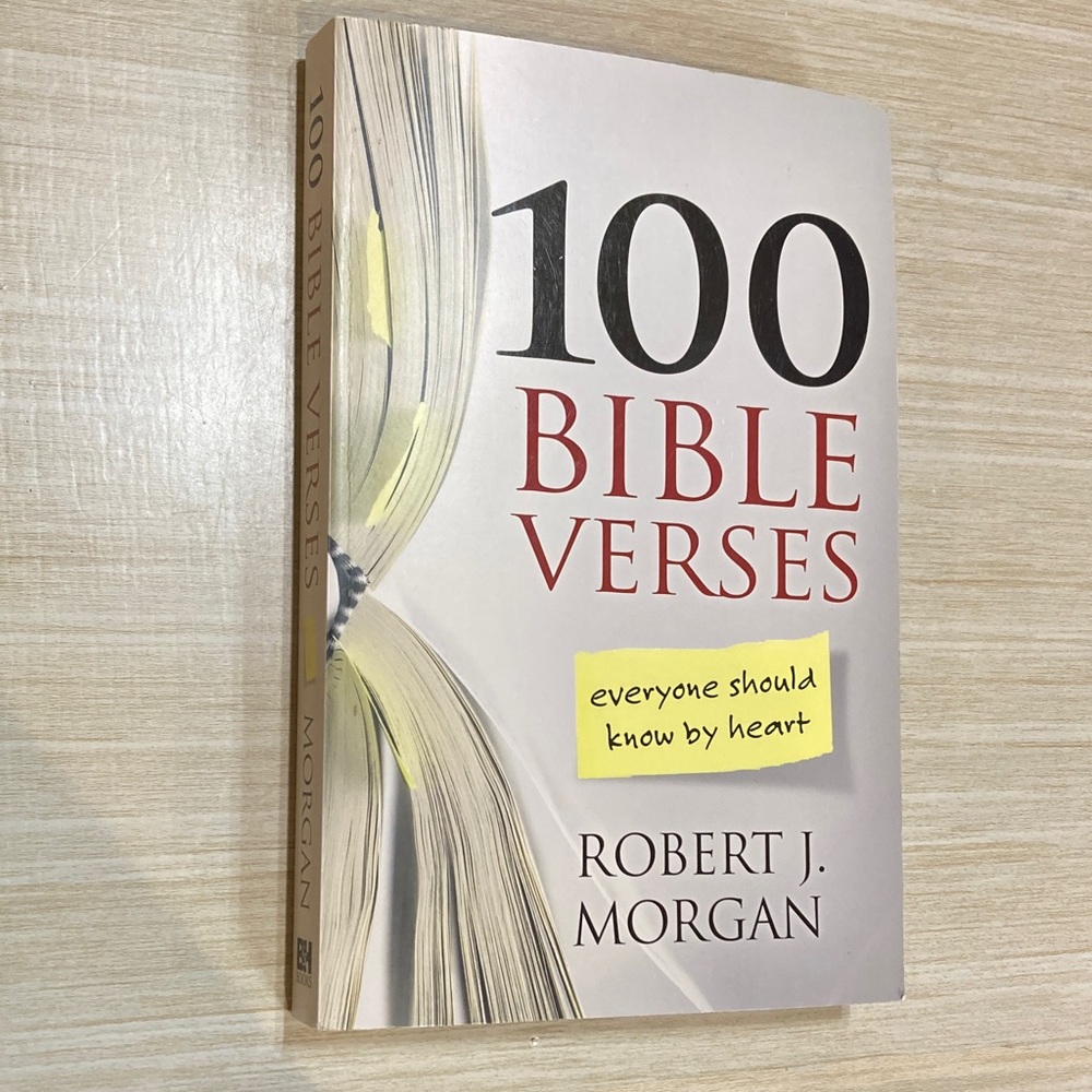 100 Bible Verses Book by Robert J. Morgan - Gray Cover